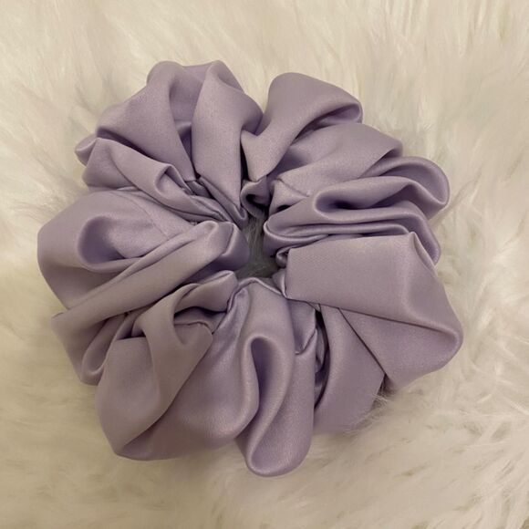 Satin Hair Scrunchie. Light Lavender. Medium. - Picture 4 of 5